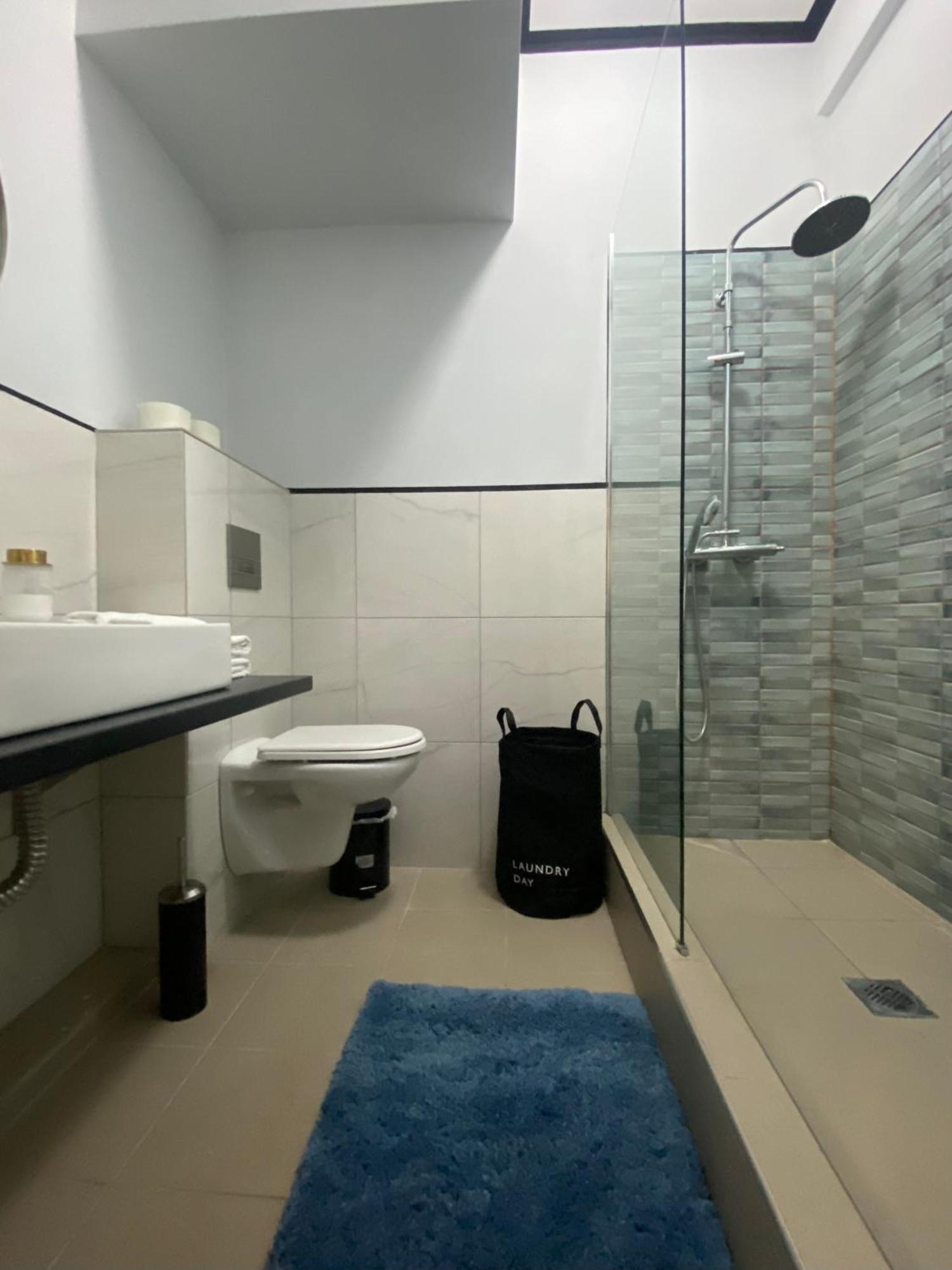 5 Rooms Athens Exterior photo
