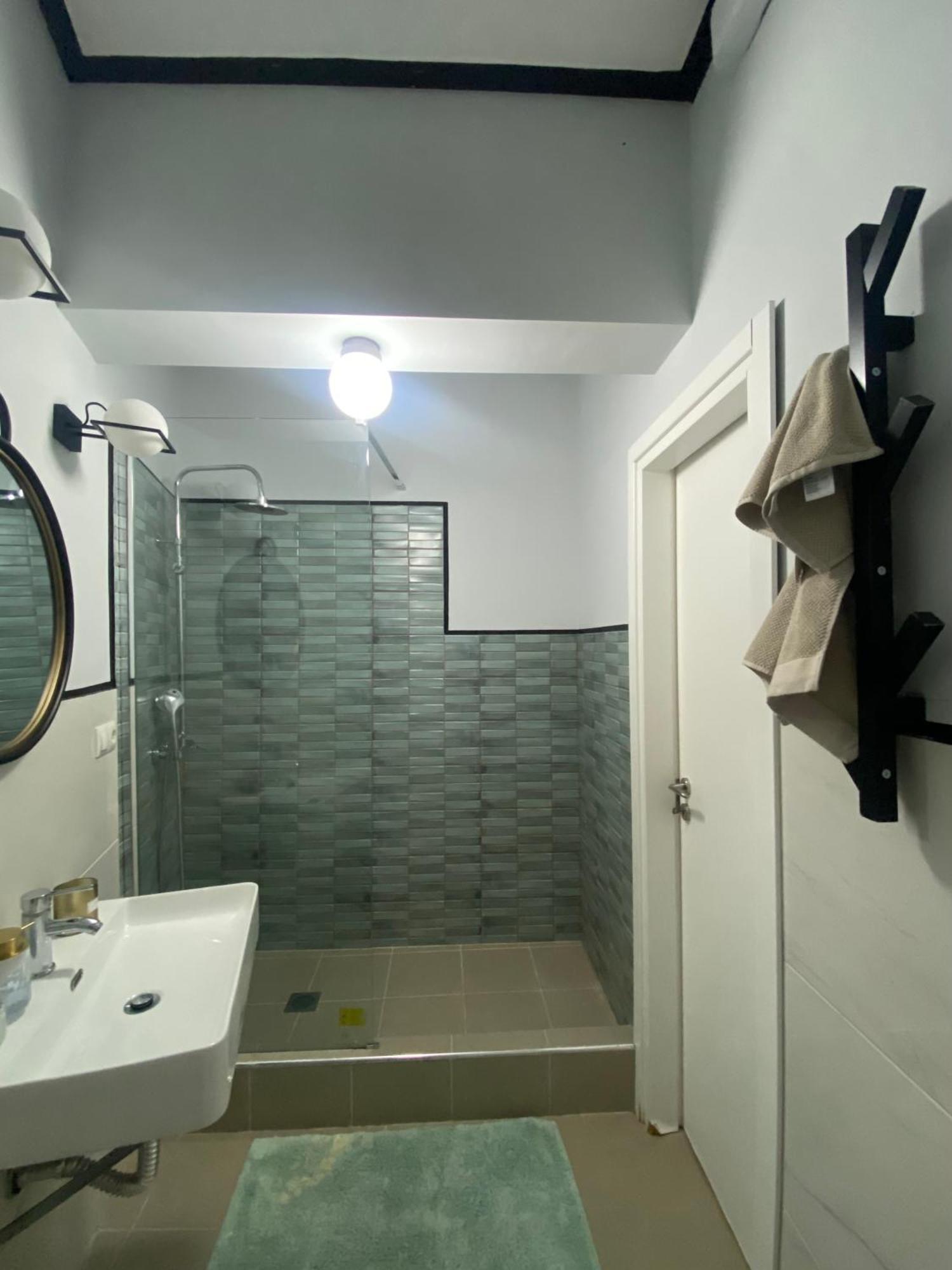 5 Rooms Athens Exterior photo